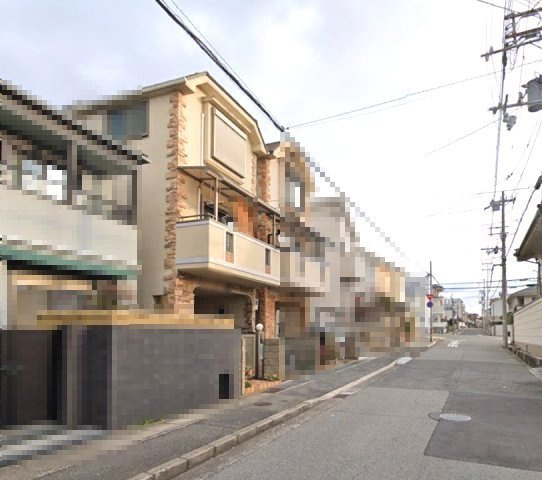 灘区篠原南町4丁目の前面道路含む現地写真|前面道路：公道　南向き　8ｍ
陽当たり良好