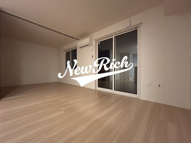 前橋市三俣町３丁目のアパートのバルコニー