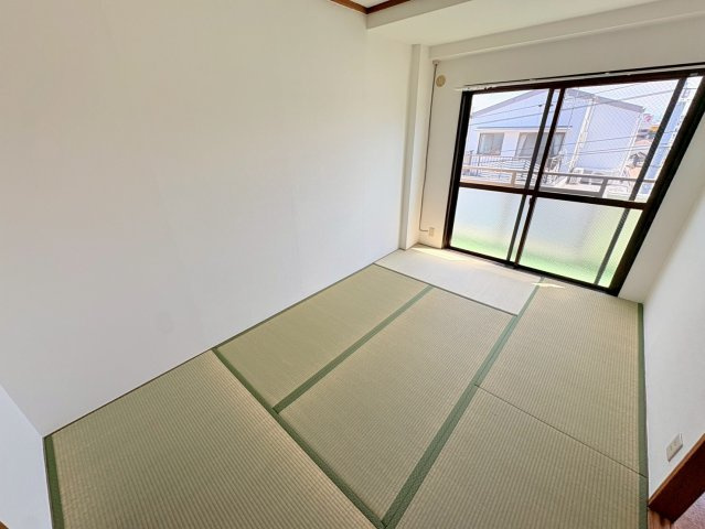 サンパレス六甲の和室