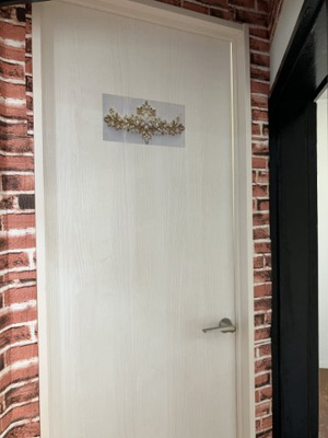 【その他】 | 本木北町貸家 | 洋室ドア入り口(前)