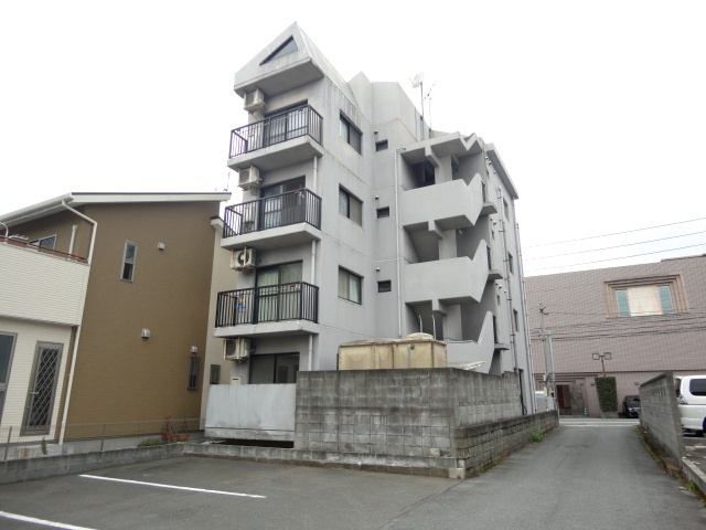 エステート櫛原の外観|外観もきれいです