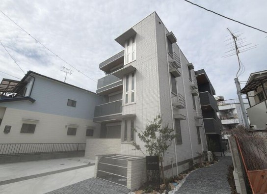 グリューネ塚口本町の外観