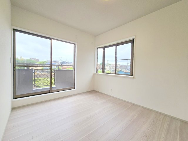 青梅市野上町1丁目　中古戸建の洋室