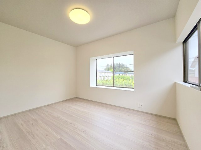 青梅市野上町1丁目　中古戸建の洋室