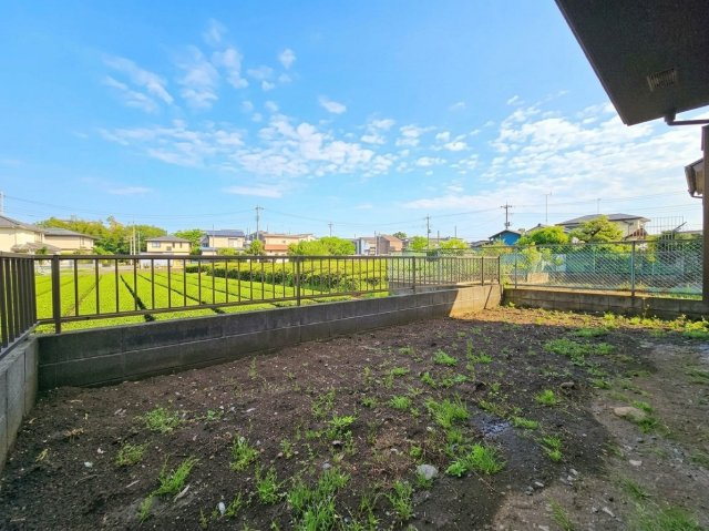 青梅市野上町1丁目　中古戸建の庭