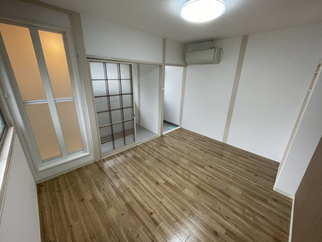 福富荘の居間・リビング