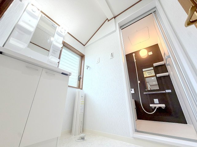 あきる野市草花　中古戸建の外観