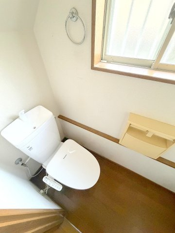 あきる野市草花　中古戸建のトイレ