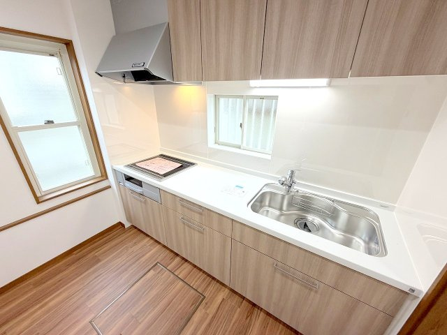 あきる野市草花　中古戸建のキッチン