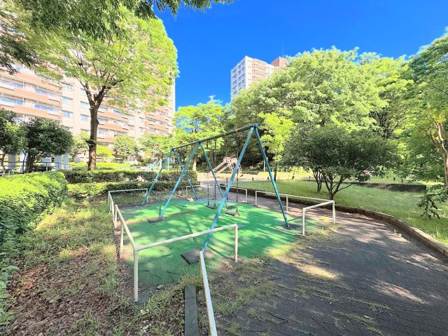 横浜若葉台第1-3棟の外観|◆住宅ローンのご相談や周辺環境のご案内も含め、ローンに詳しい、地元に詳しいスタッフがお出迎えさせていただきます。お気軽にご相談ください。
