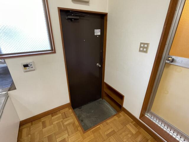 【玄関】