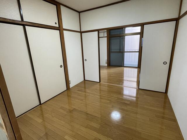 【居間・リビング】