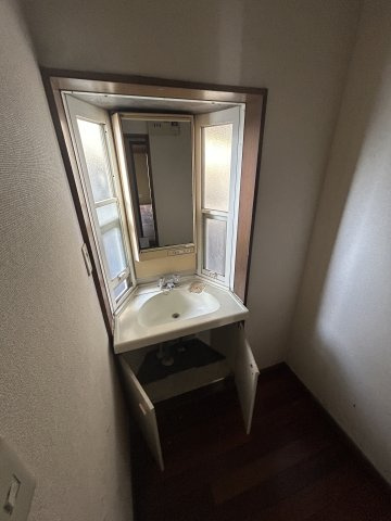 メゾン大誠の洗面所