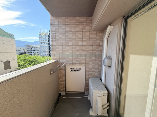 アクロス神戸住吉ステーションフロントのバルコニー