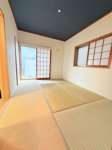 有野町有野一戸建の和室|い草の香りが落ち着く素敵な和室です