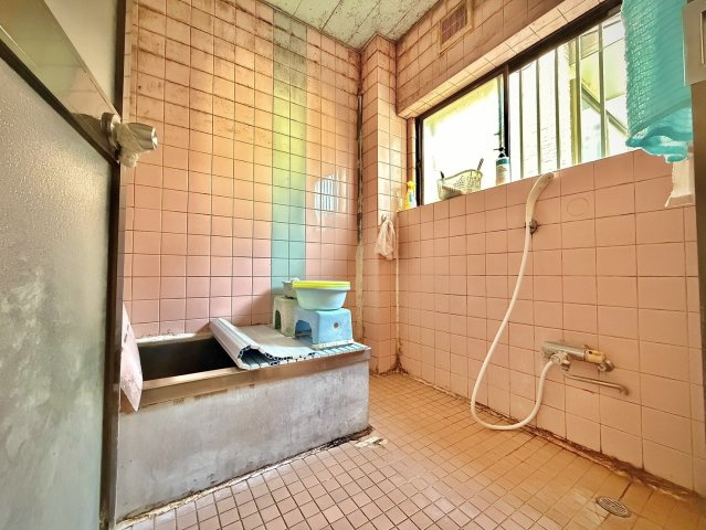【駅チカ9分！】日立市千石町中古戸建の浴室
