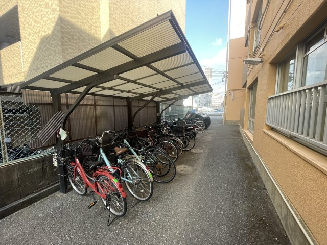 エクシードマンション周船寺の設備|自転車置場、バイク置場
