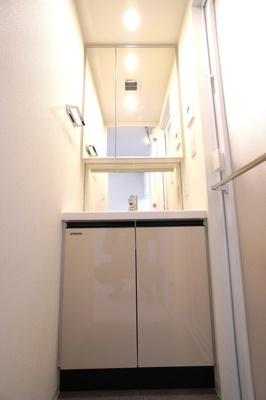 【洗面所】 | アーバネックス日本橋横山町 | ※写真は同タイプ住戸です。