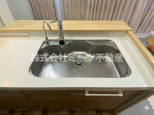 ヴエリテ山本駅前テラスのキッチン