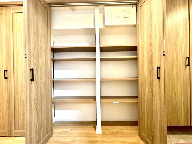 コスモヒルズ永田山王台の収納|多用途に活用できる便利な収納スペースです。