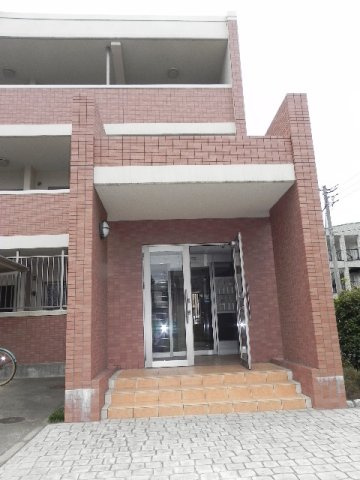 アジュールのエントランス