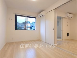 アールコートⅠの寝室