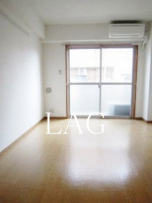 【居間・リビング】 | Ｗ．Ｒａｕｍ | 洋室のお部屋です。