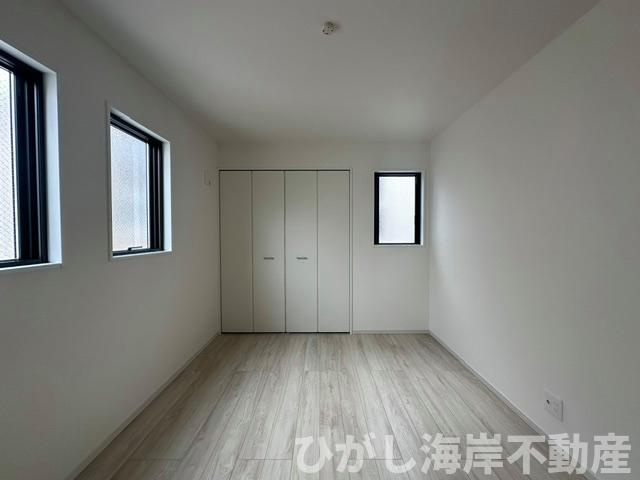 茅ヶ崎市柳島２丁目　新築戸建　全２棟の内装|6帖　洋室