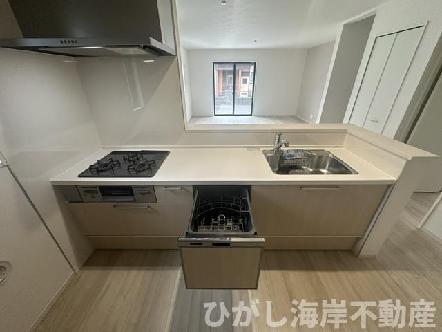 茅ヶ崎市柳島２丁目　新築戸建　全２棟のキッチン|食洗器付きシステムキッチン