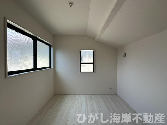 茅ケ崎市旭が丘　新築戸建　全２棟の寝室|5.3帖　洋室