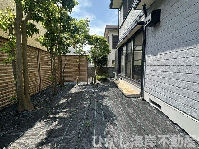 茅ケ崎市旭が丘　中古戸建の庭|お庭