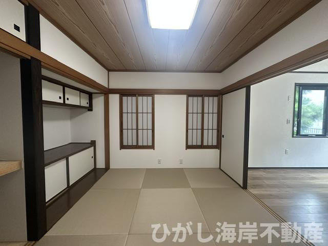 茅ケ崎市旭が丘　中古戸建の設備|新規リフォーム完了！　7.5帖　和室