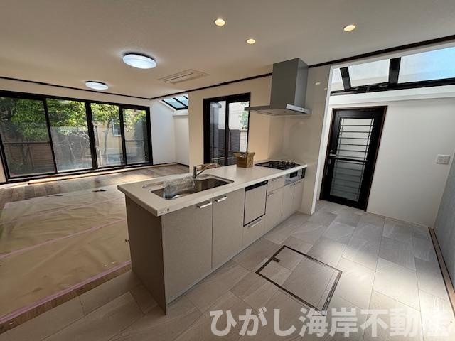 茅ケ崎市旭が丘　中古戸建のキッチン|5月2日撮影　リフォーム工事中  キッチンスペース