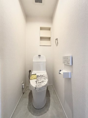 【トイレ】 | グレイスヒルズ保土ヶ谷 | ◆清潔感のある白を基調とした落ち着ける空間