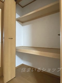 広島市安佐北区深川２丁目のアパートの収納