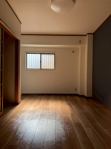 プレアール長居公園Ⅱの居間・リビング