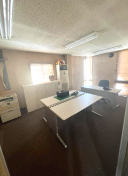 宿屋町東１丁事務所の内装