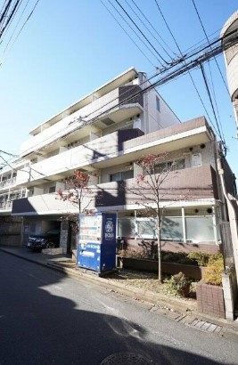 プレール・ドゥーク東新宿