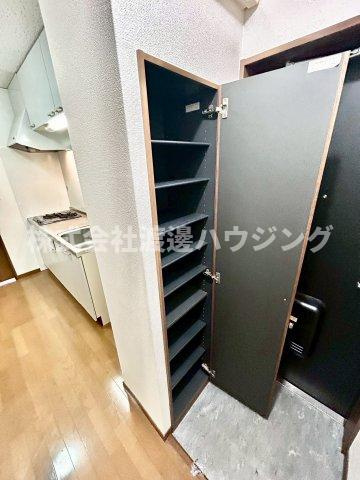アンプルールクラージュ三喜Ⅰの収納|天井高シューズBOX