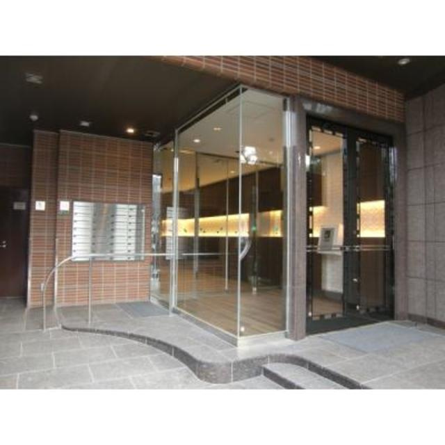 天満橋ケルスコートＰａｒｋＶｉｅｗのエントランス