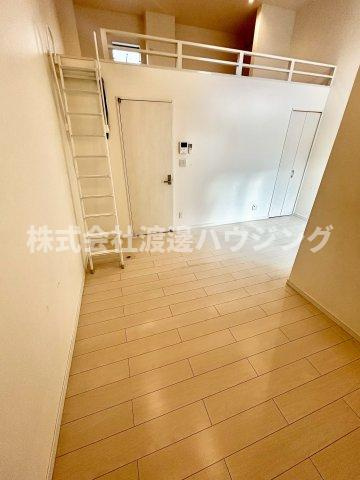 ミークジーエ汐町の寝室