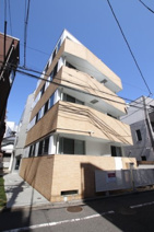 ＢＥＬＬＥ　Ｑｕａｔｒｅの画像