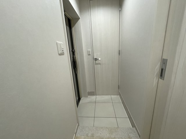 ダイナシティ浅草の玄関