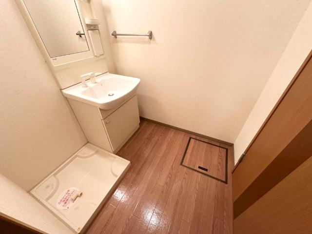 グランディールの洗面所|脱衣所