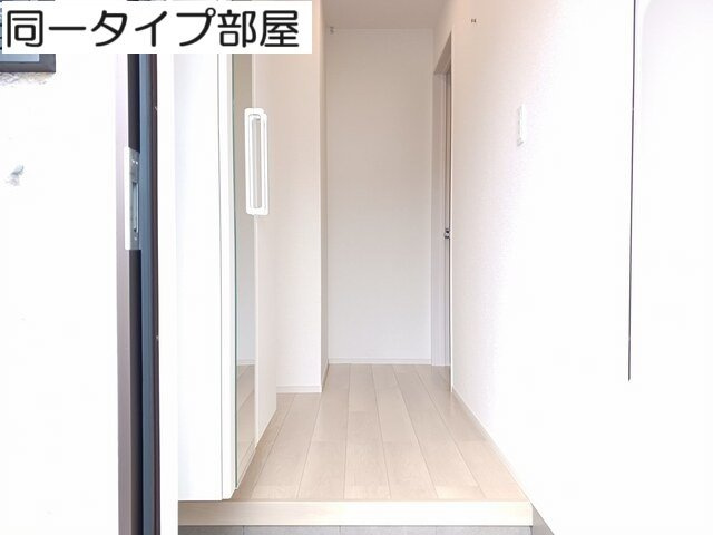 ブルーノワールの玄関|シンプルで使いやすい玄関です