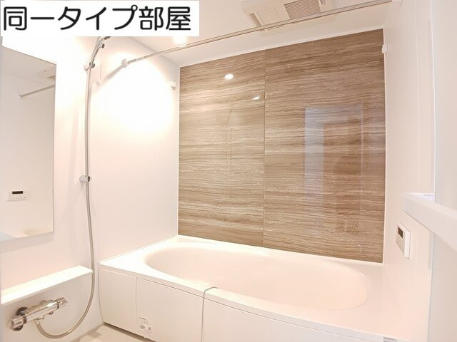 ブルーノワールの浴室|お風呂で日々の疲れを落としましょう