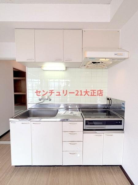 大阪市港区夕凪１丁目の賃貸マンションのキッチン