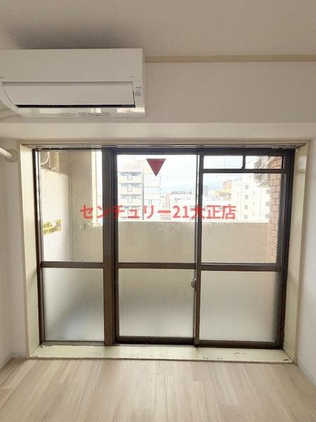 大阪市港区三先２丁目の賃貸マンションの洋室