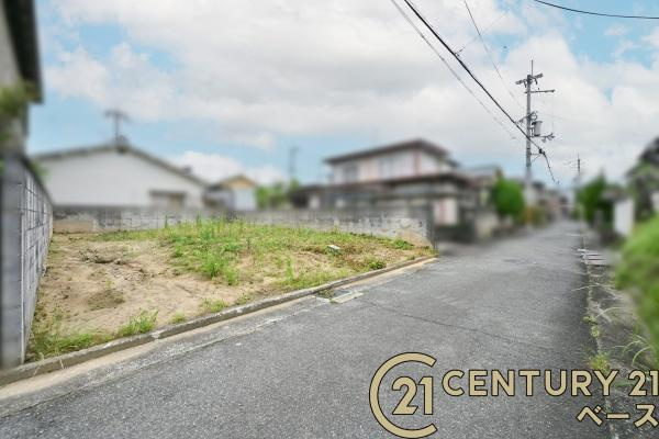 磯城郡三宅町石見　建築条件なし土地の前面道路含む現地写真|■現地撮影写真■閑静な住宅地で穏やかな暮らしをスタート！