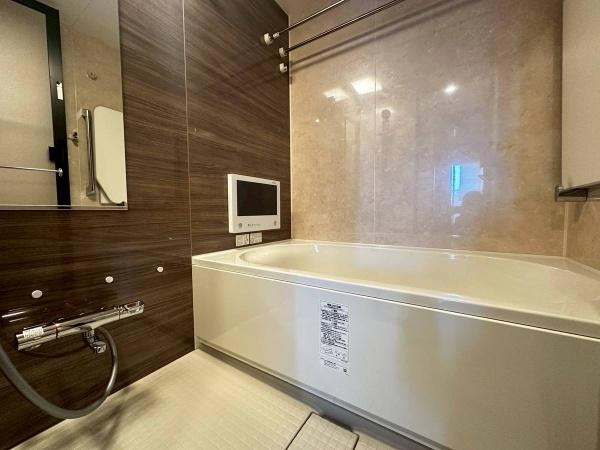 エステムコート和歌山Cityステーションフロントの浴室
